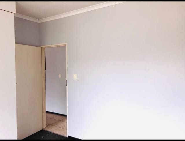 2 BEDROOM APARTMENT FOR SALE IN SONNEVELD